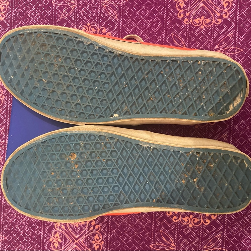 Authentic Low Top Vans - Picture 5 of 5